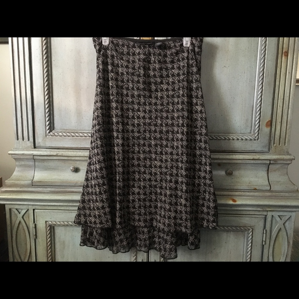 Black and white houndstooth tiered skirt - Picture 3 of 7